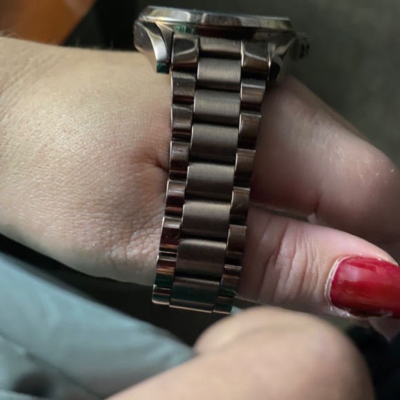 Mk access Bradshaw smart watch - Picture 4 of 4